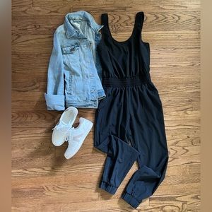 NWT Abercrombie & Fitch Traveler Jumpsuit / XSP / Black